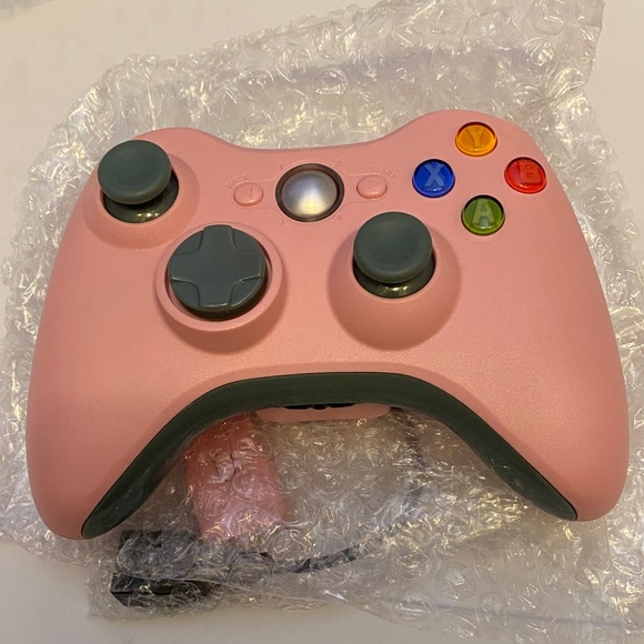Pink Gaming Controller - Picture 2 of 2